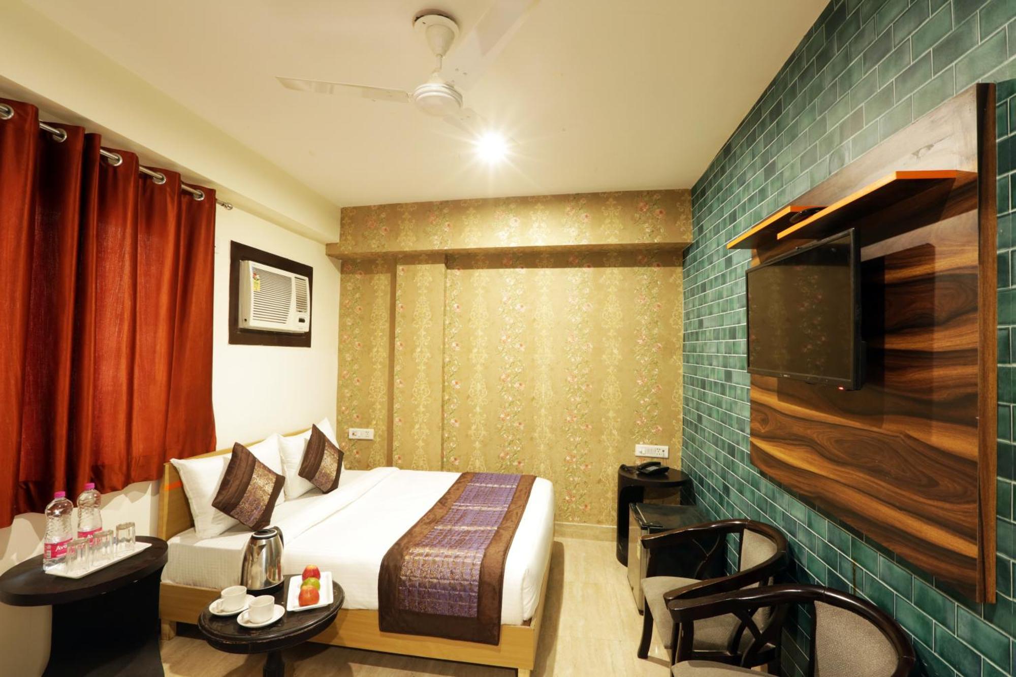 Classic Plaza At Delhi Airport 3* New Delhi