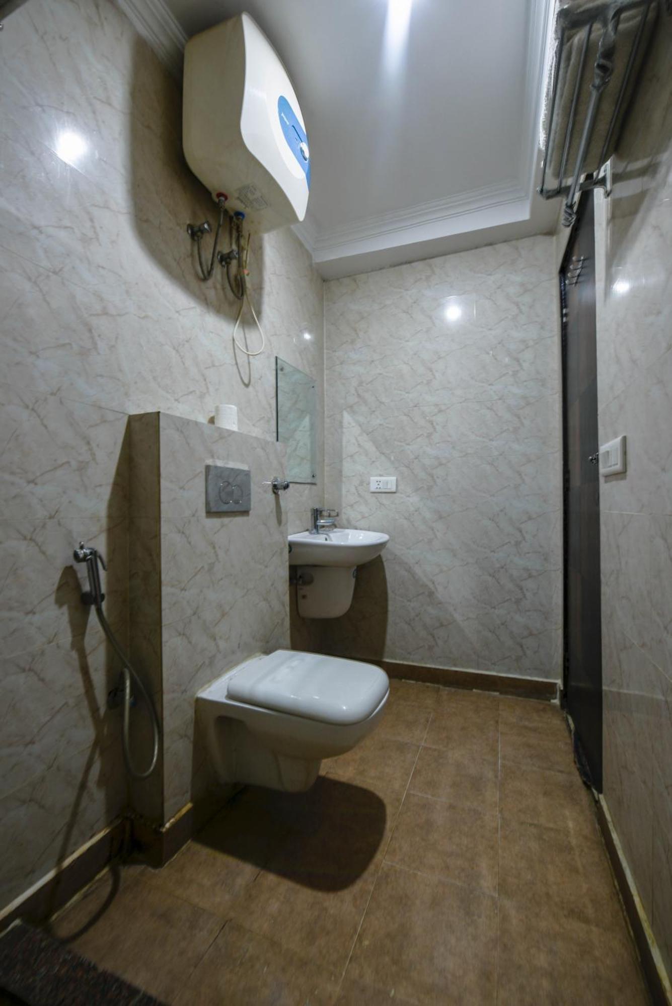 Hotel Classic Plaza At Delhi Airport New Delhi