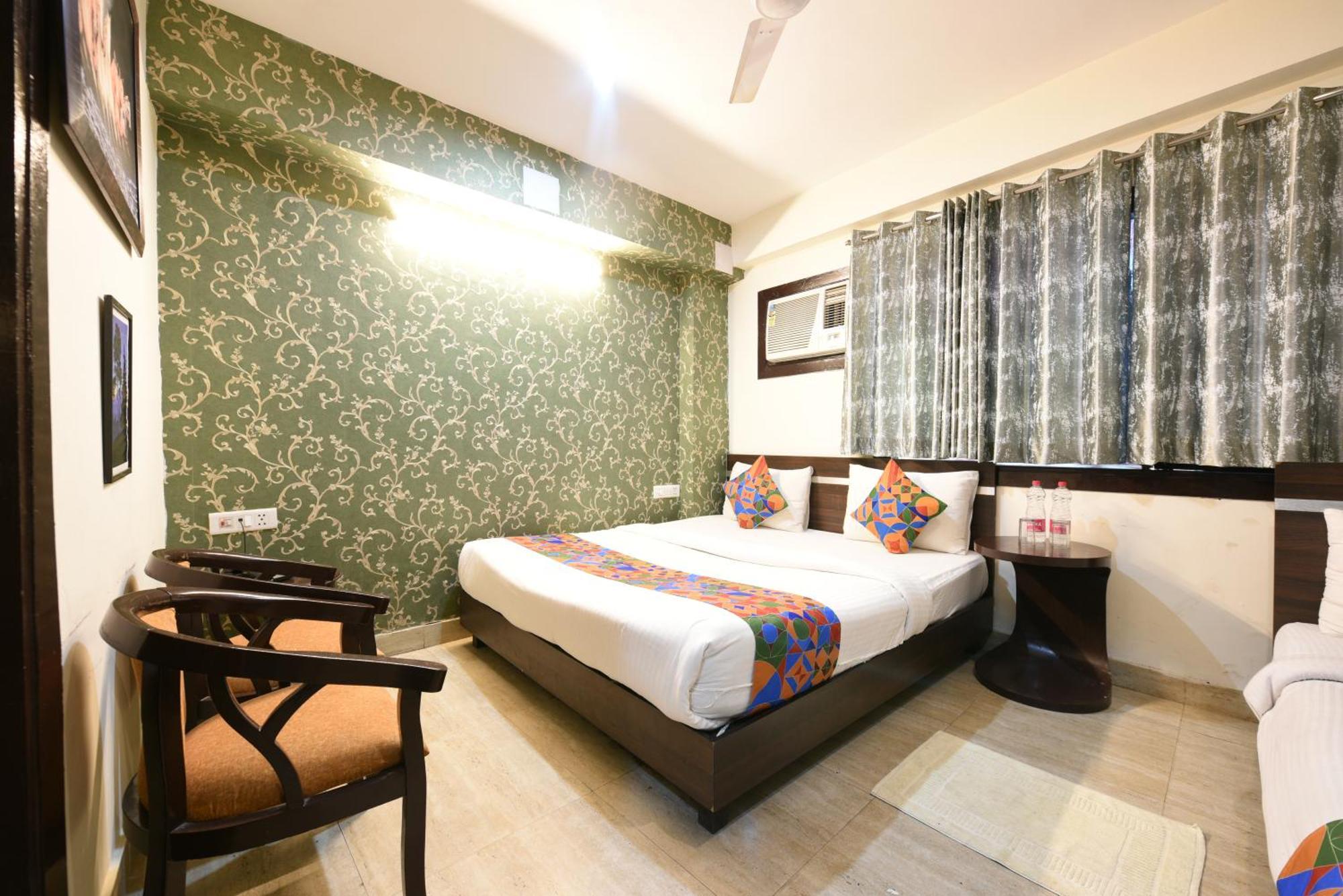 Classic Plaza At Delhi Airport 3*